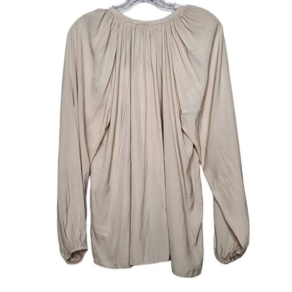 Tahari Balloon Sleeves Front Keyhole Pleated Back Blouse Size Medium - Picture 6 of 10